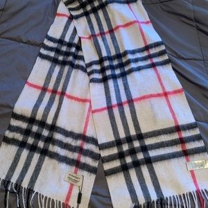 Plaid Cashmere Burberry Scarf